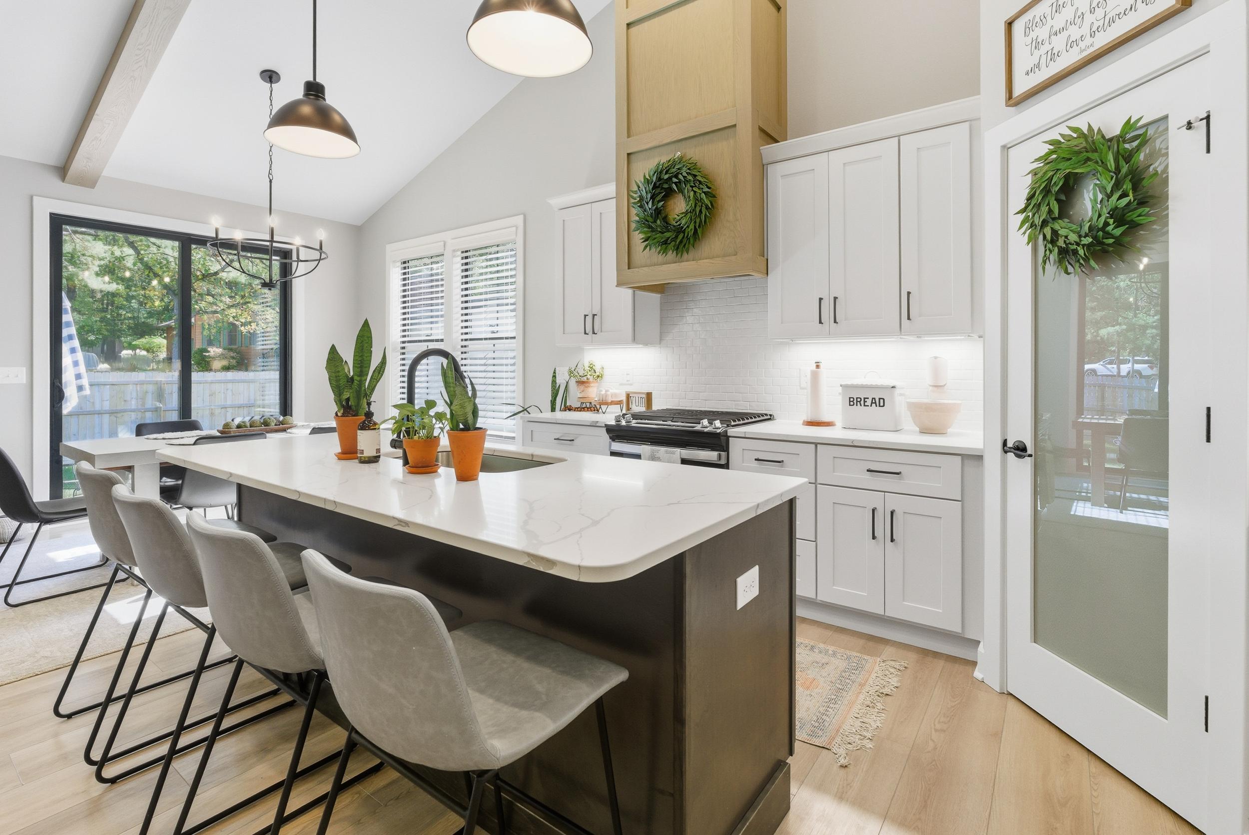Real estate listing gallery sample