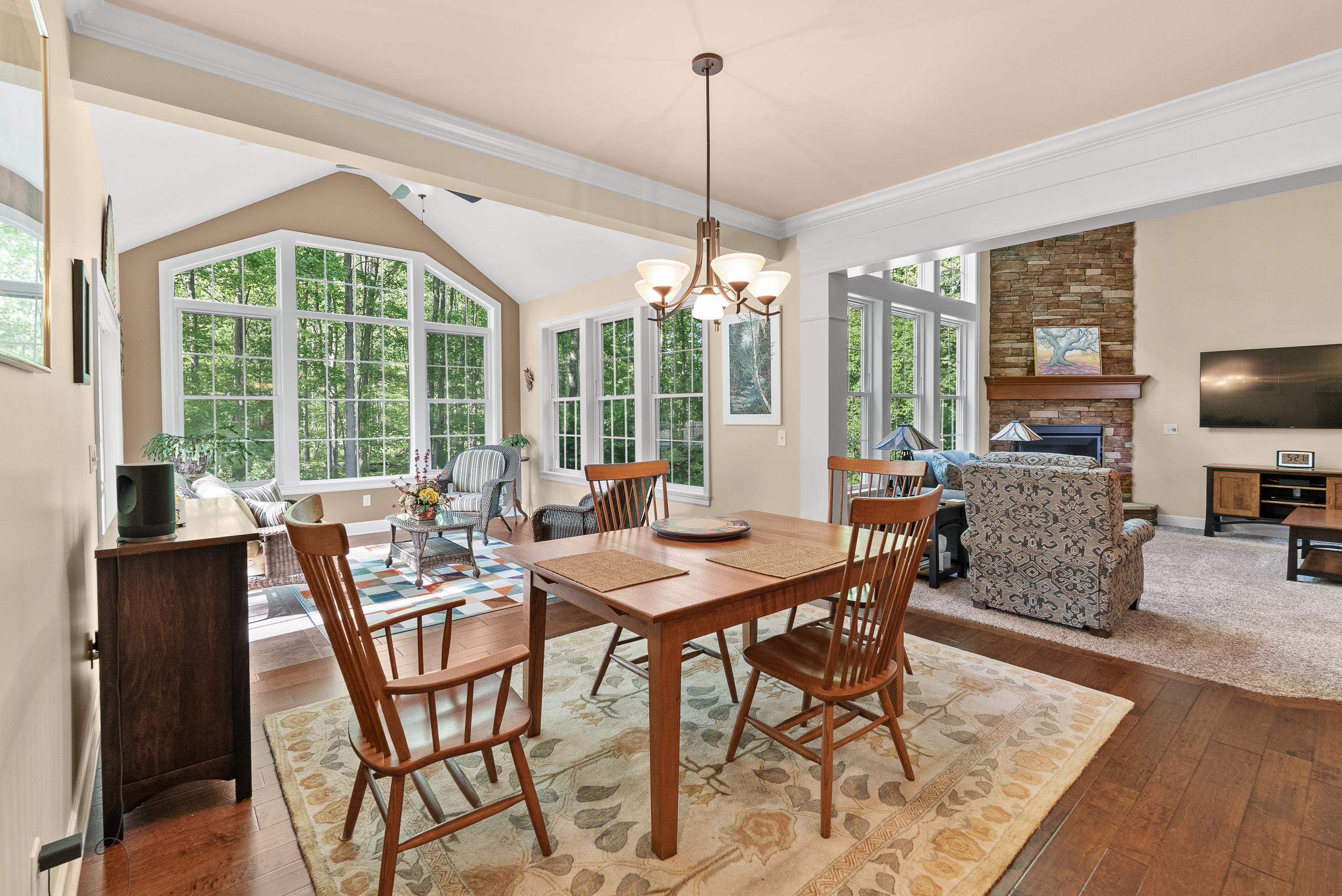 Real estate listing gallery sample